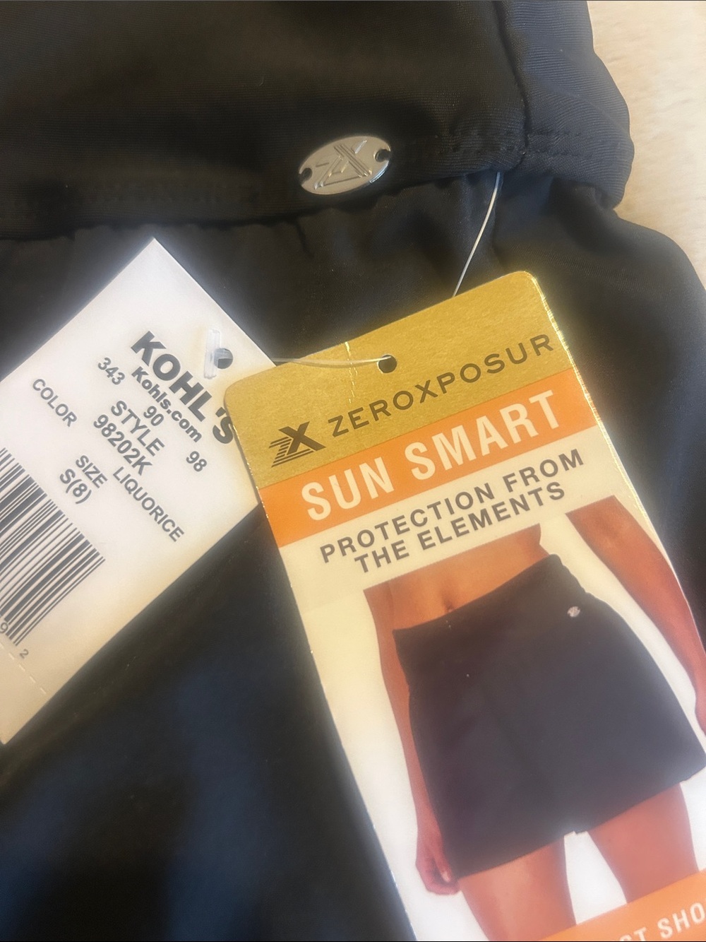 ZeroXposur Black Sun Smart Shorts Small